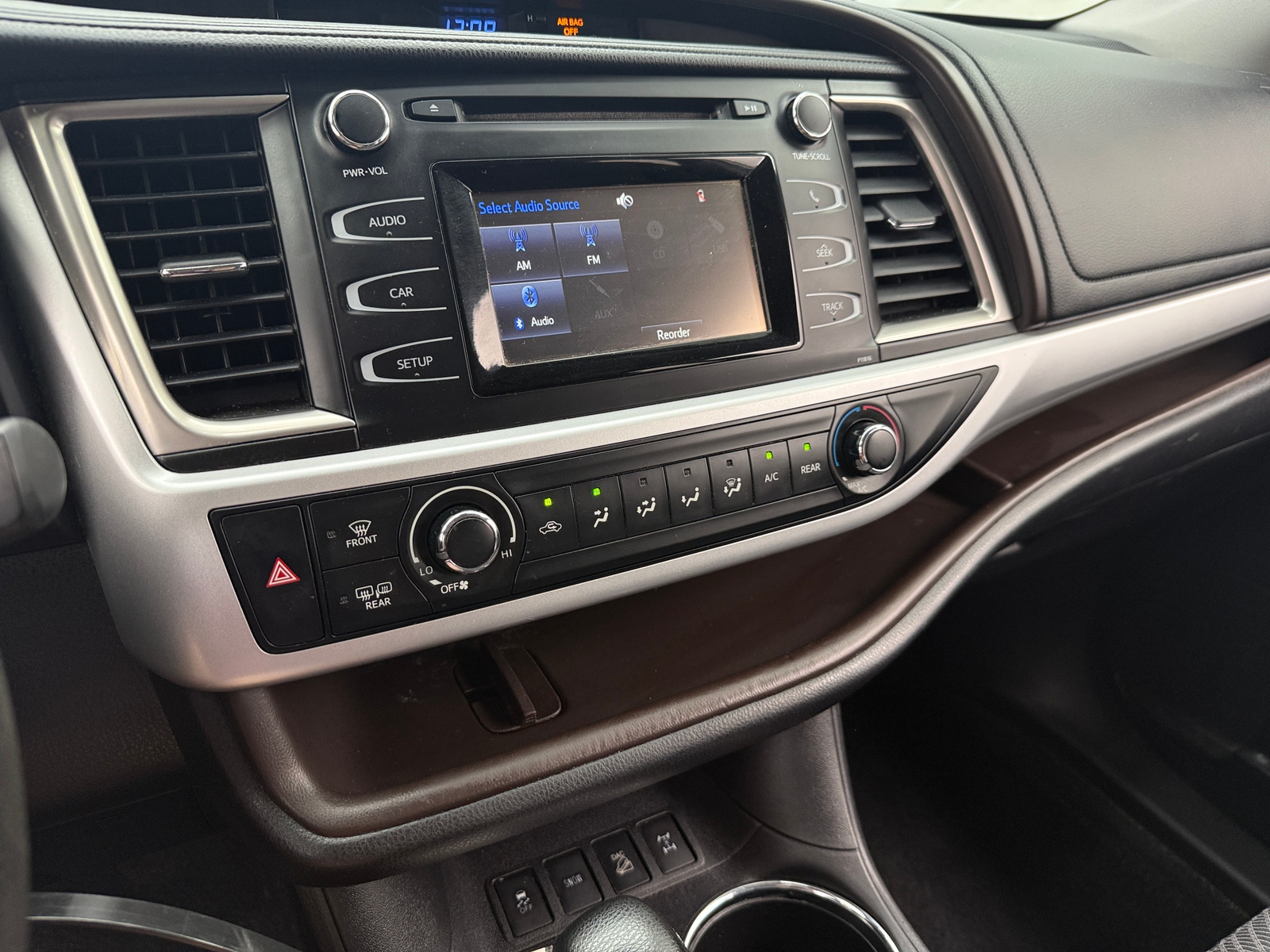 Thumbnail: 2019 Toyota Highlander - 4