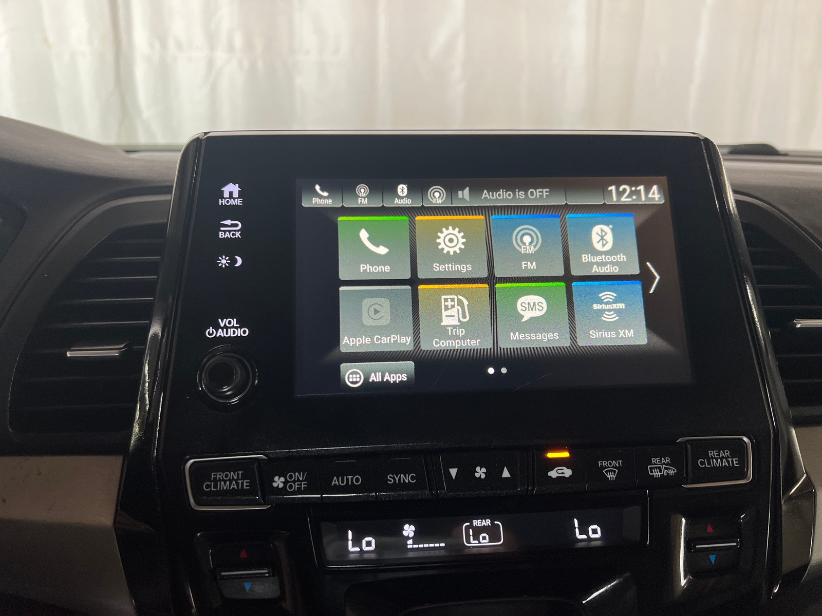 Thumbnail: 2018 Honda Odyssey - 3