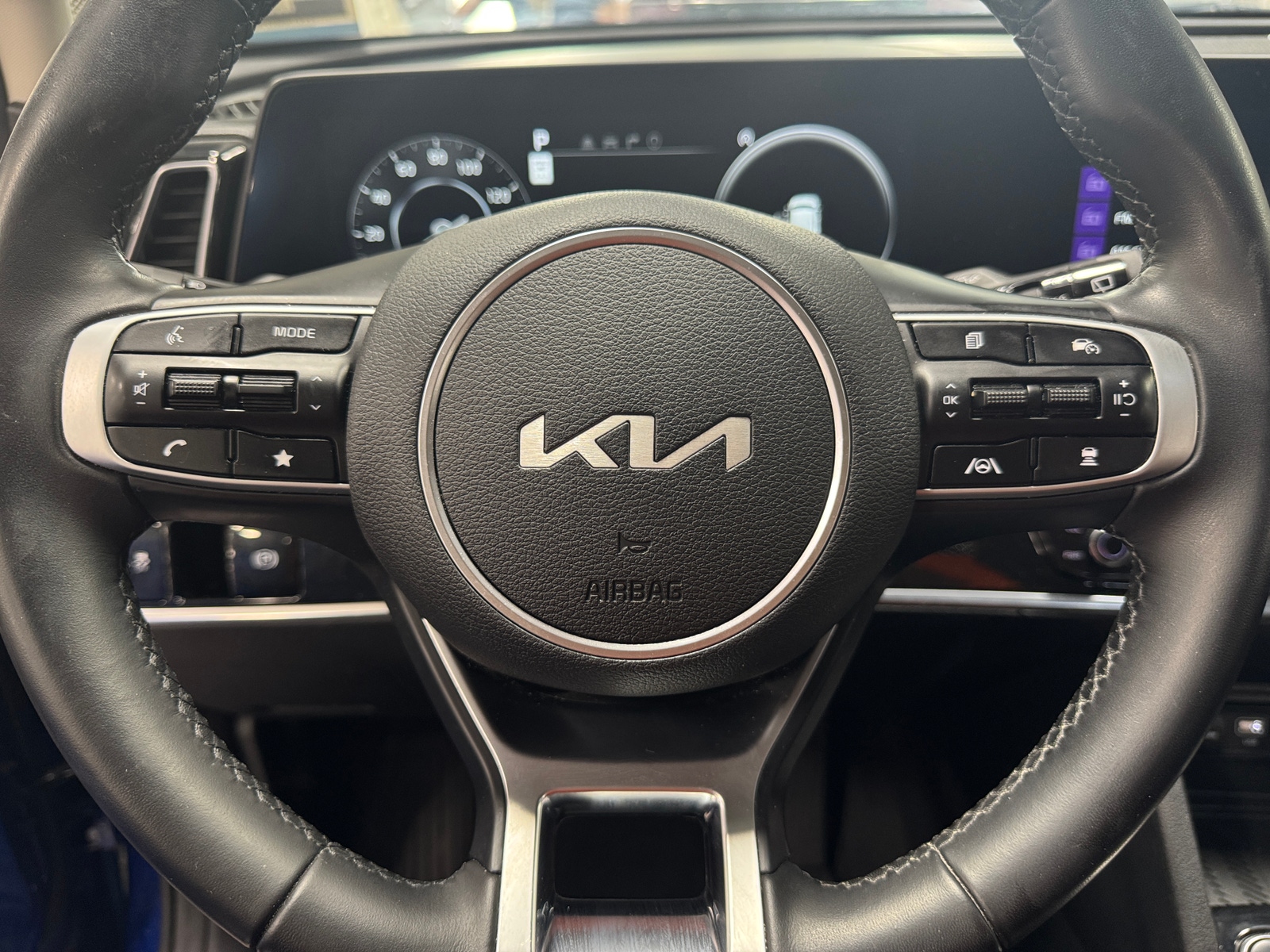 Thumbnail: 2023 Kia Sportage - 4
