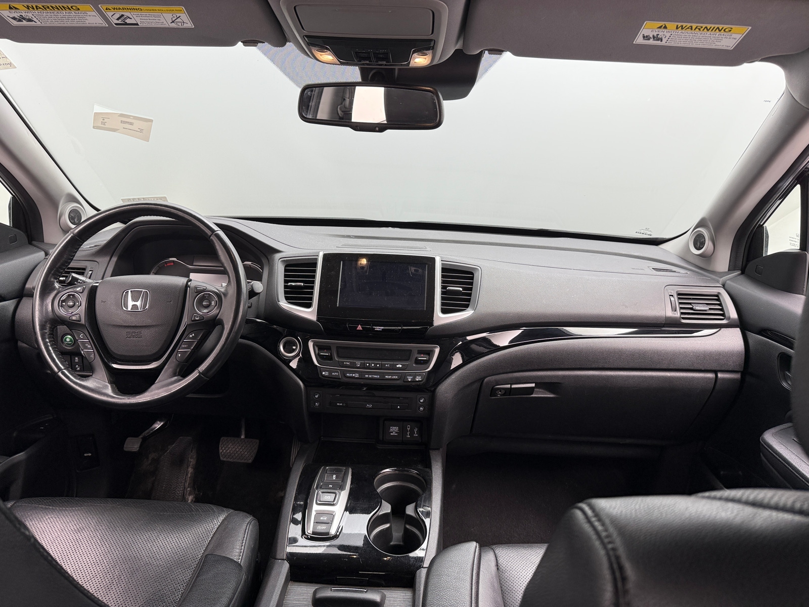 Thumbnail: 2017 Honda Pilot - 2