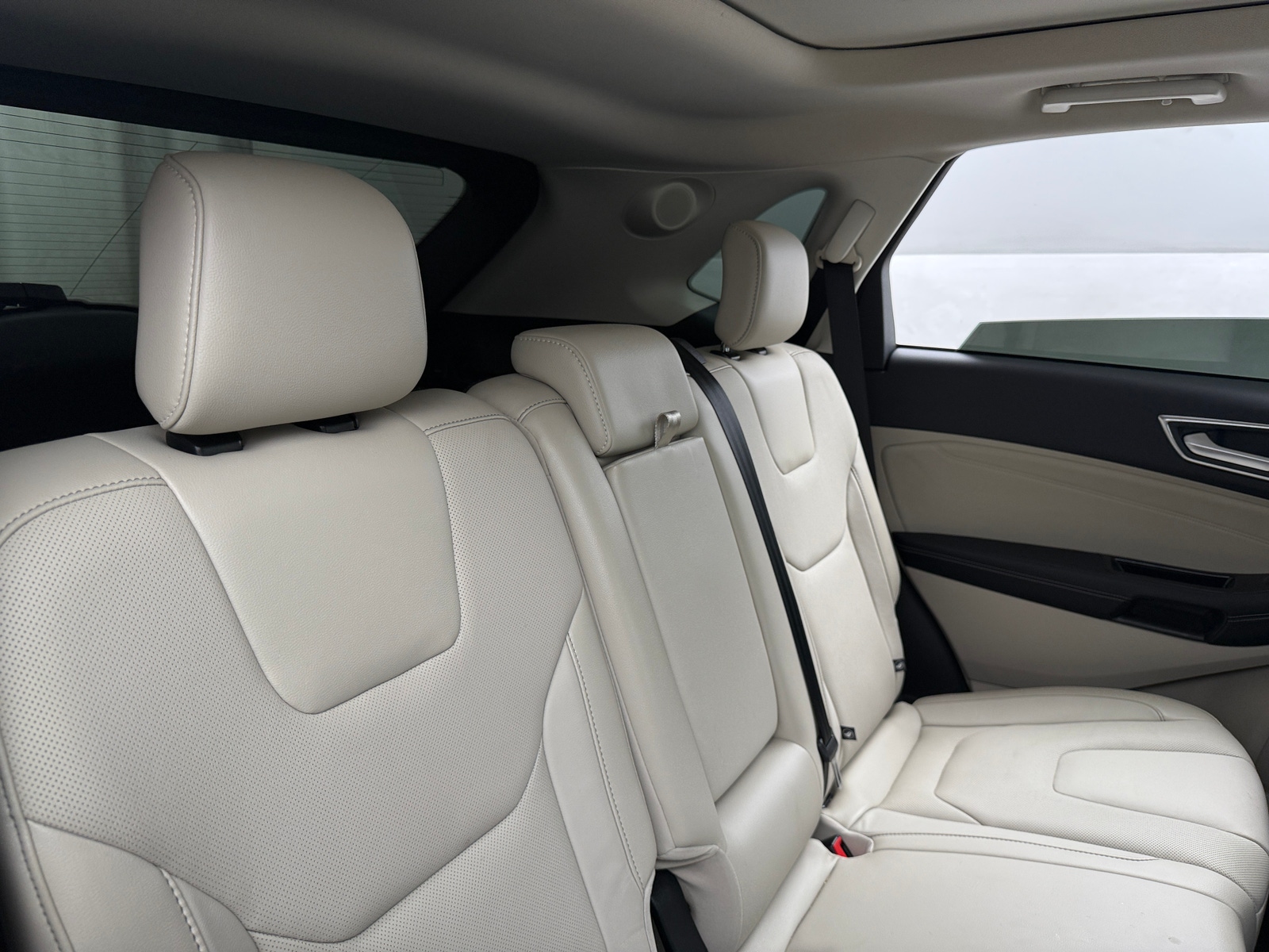 Thumbnail: 2020 Ford Edge - 5