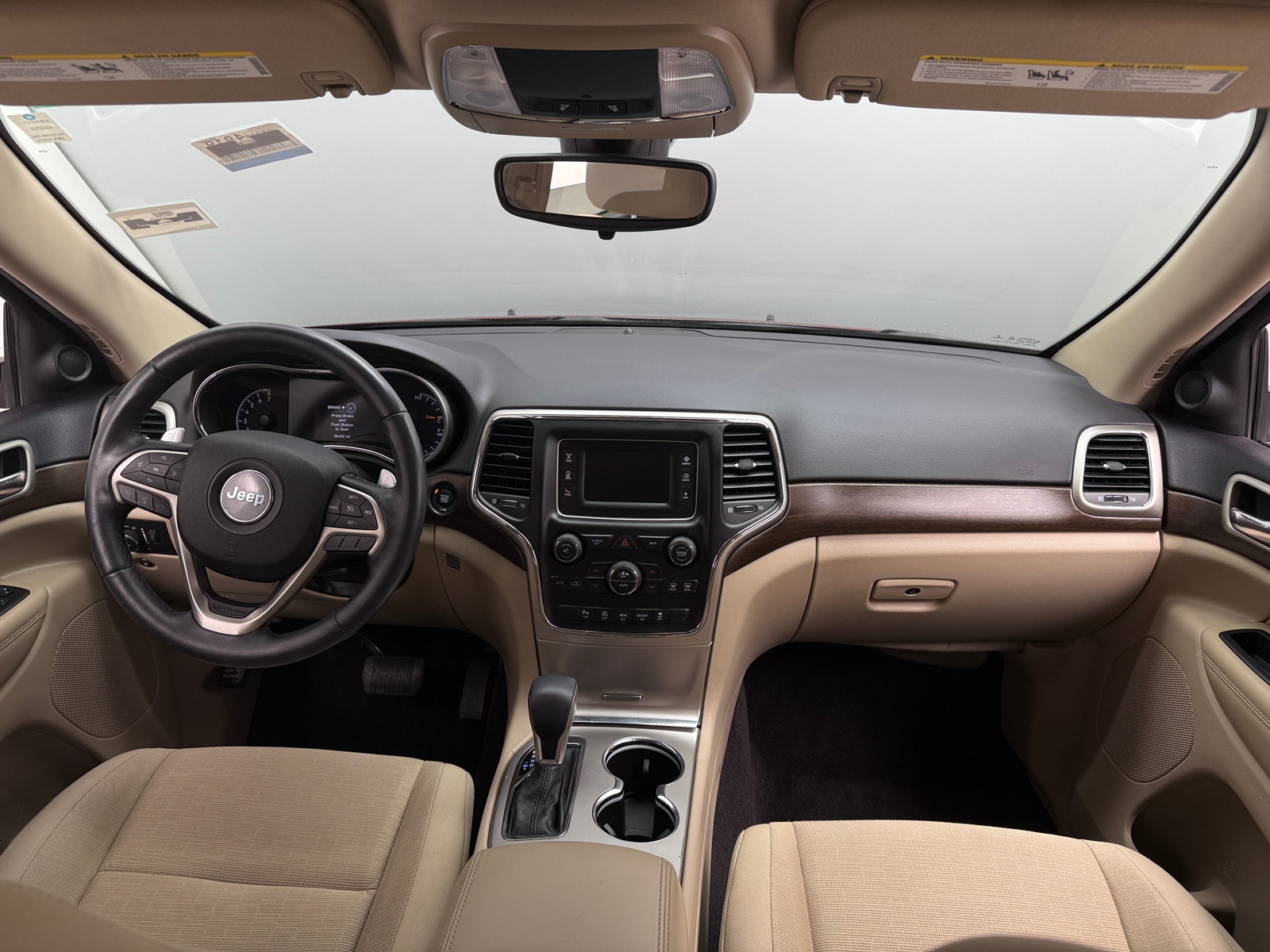 Thumbnail: 2017 Jeep Grand Cherokee - 3