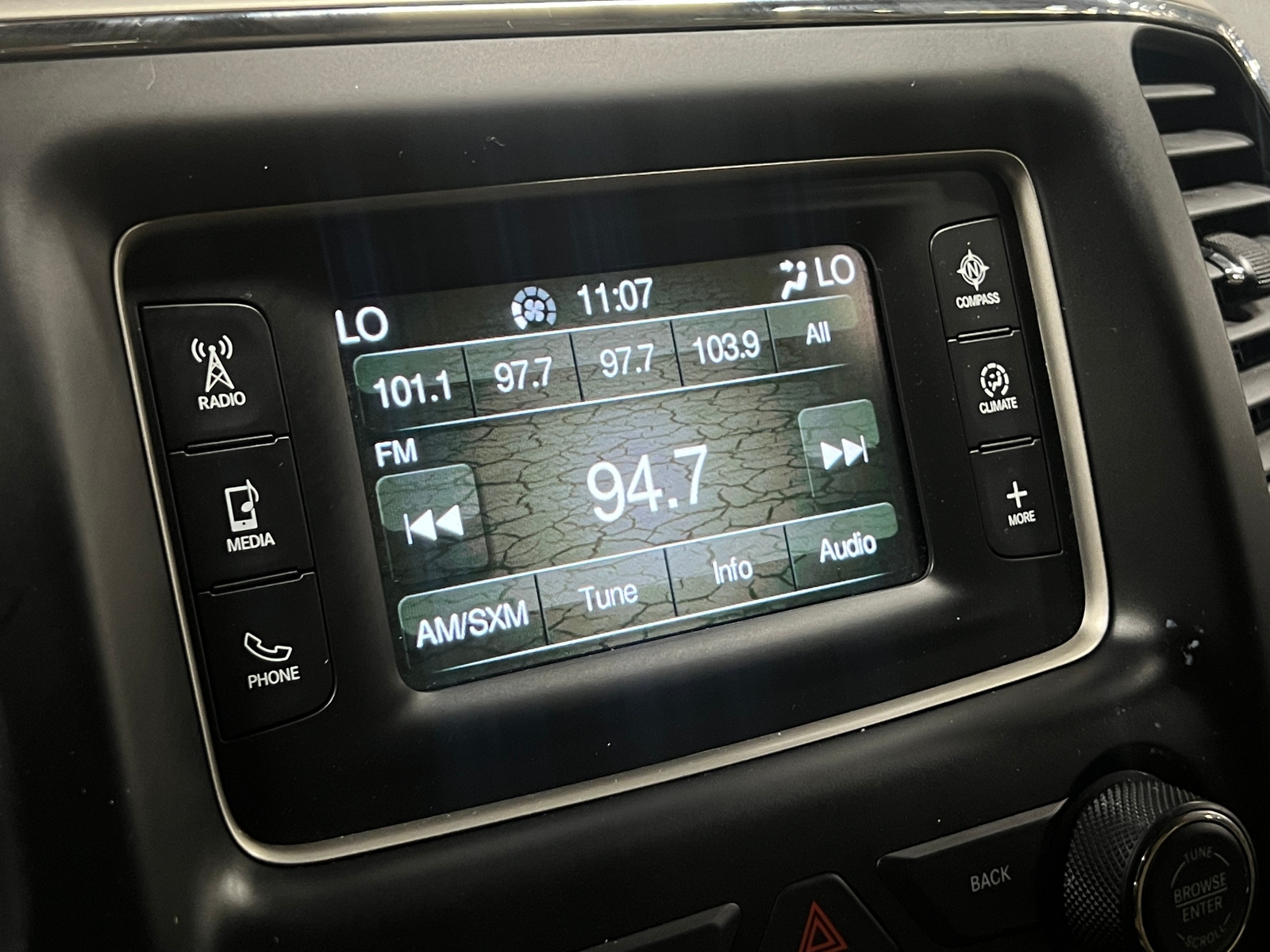 Thumbnail: 2017 Jeep Grand Cherokee - 4