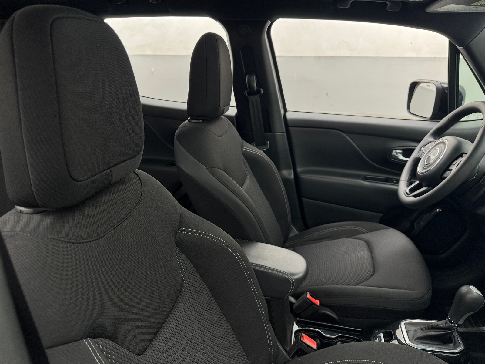 Thumbnail: 2022 Jeep Renegade - 2