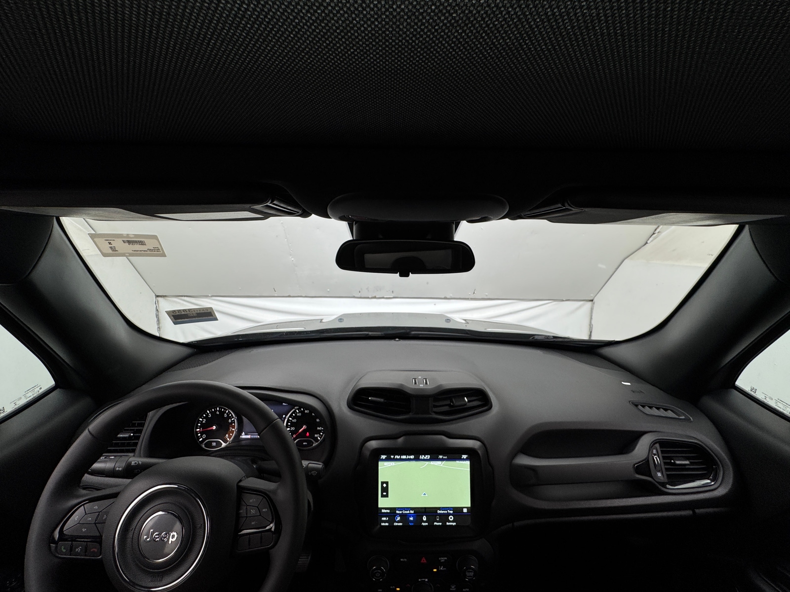 Thumbnail: 2022 Jeep Renegade - 3