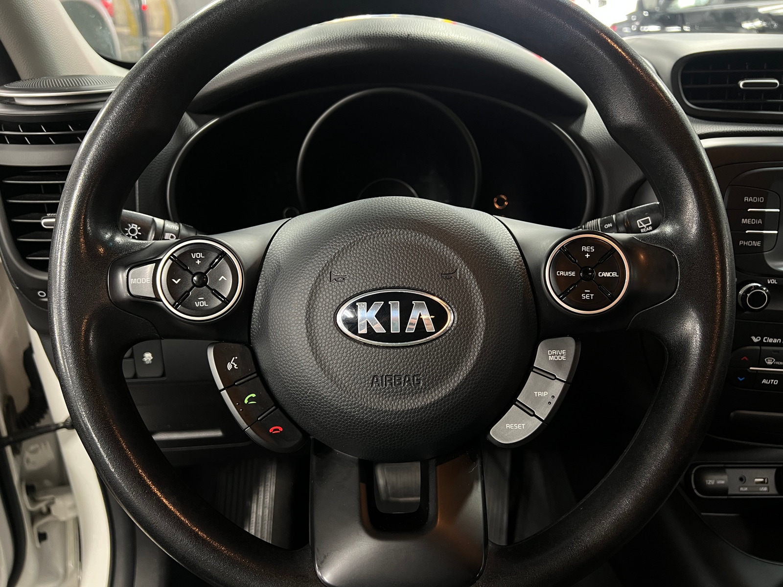 Thumbnail: 2017 Kia Soul - 5
