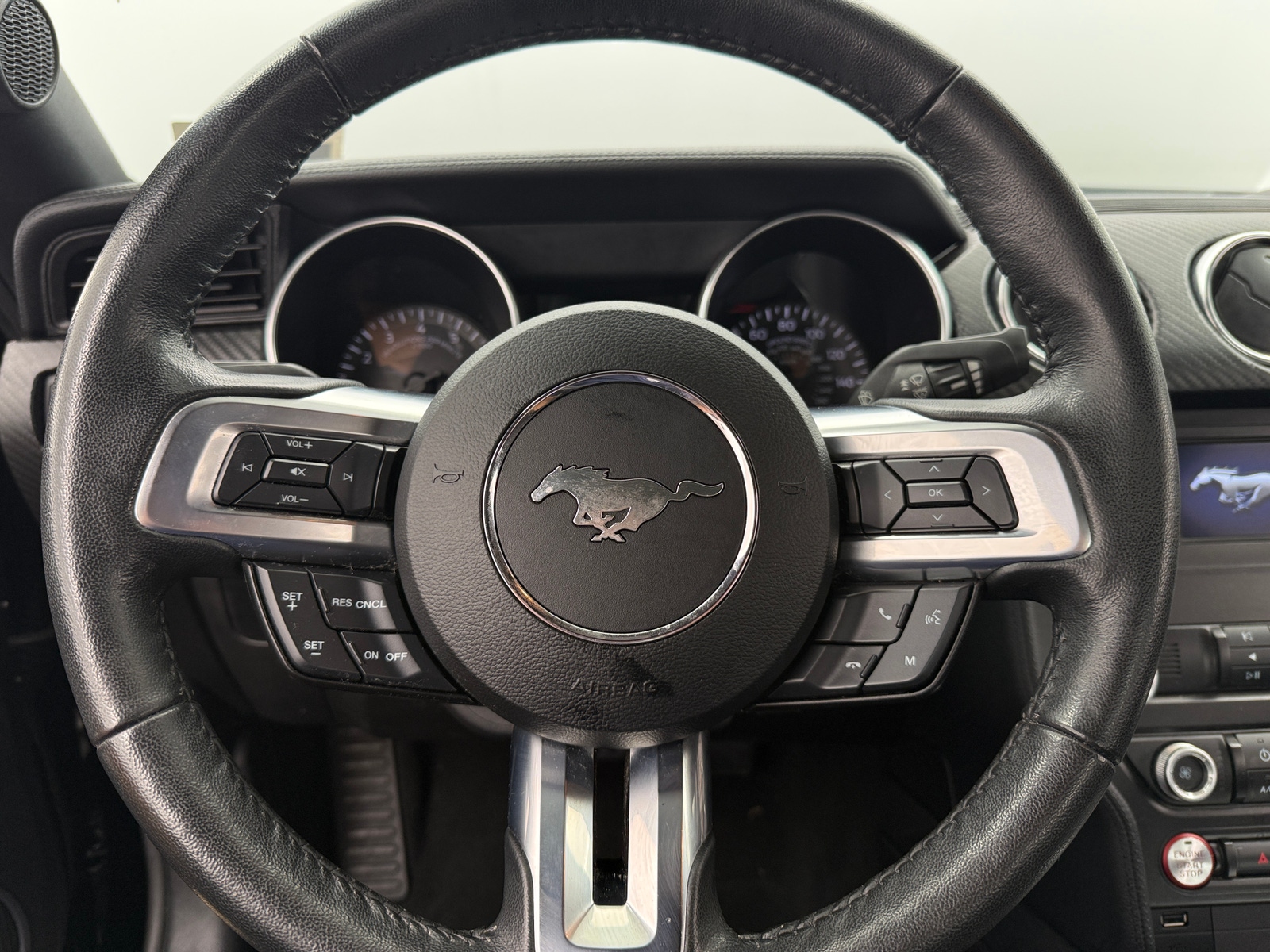 Thumbnail: 2022 Ford Mustang - 4