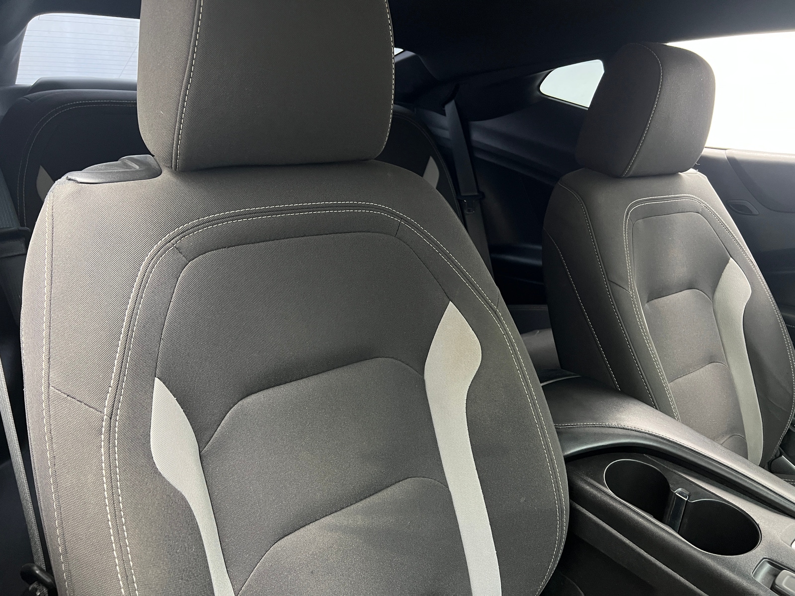 Thumbnail: 2019 Chevrolet Camaro - 2