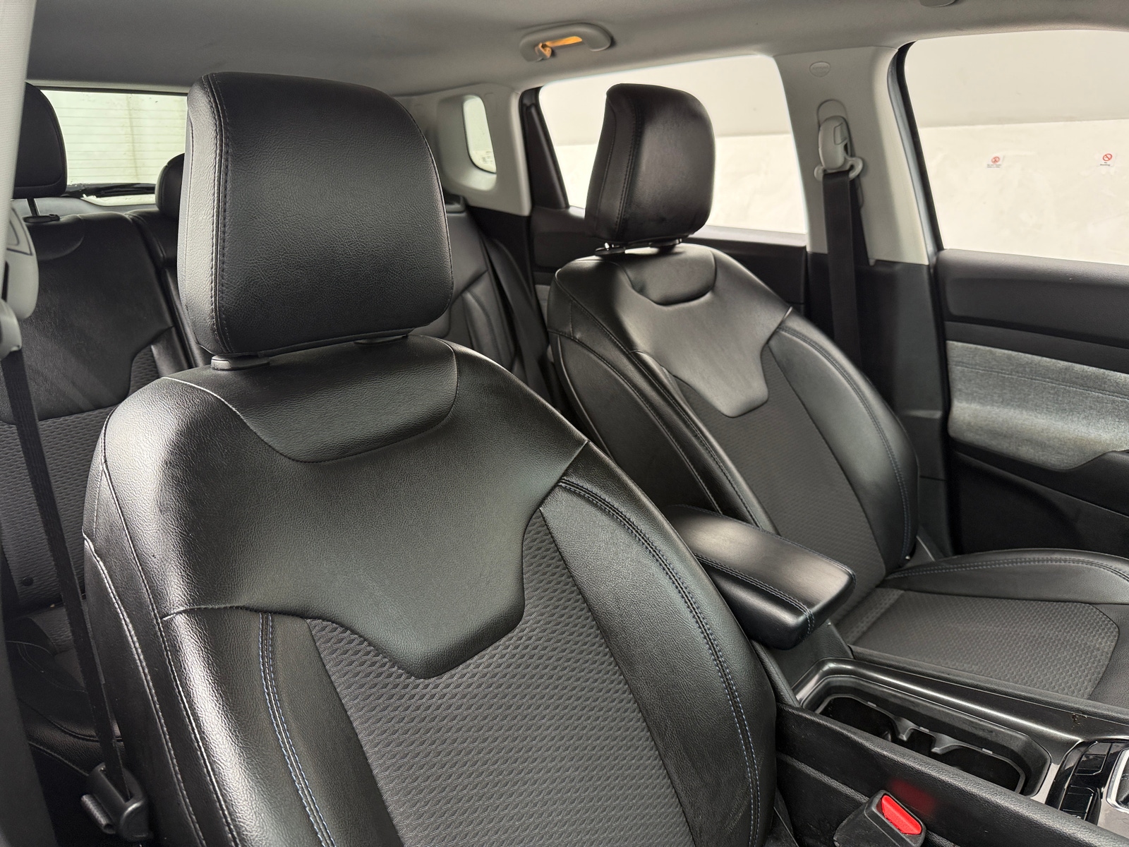 Thumbnail: 2022 Jeep Compass - 2