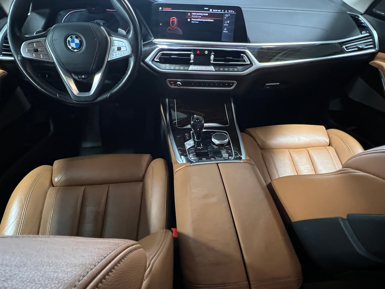 Thumbnail: 2021 BMW X7 - 2