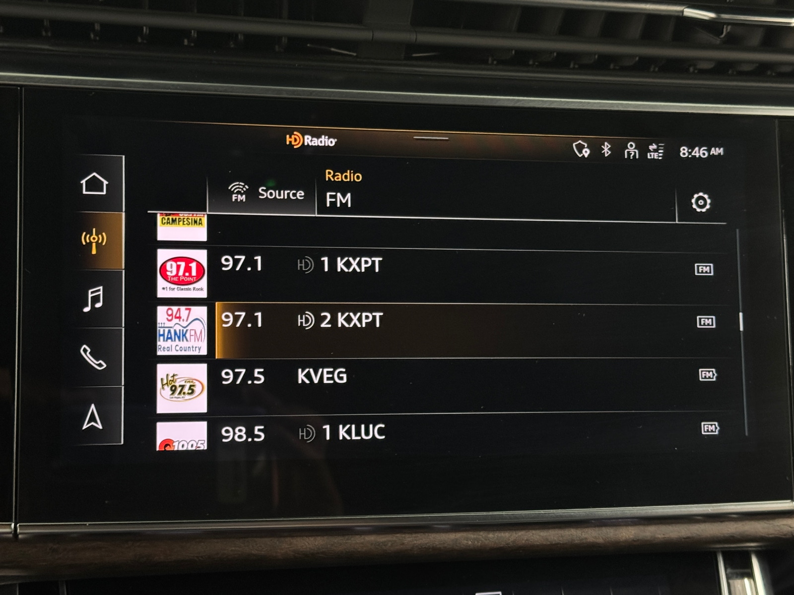 Thumbnail: 2022 Audi Q8 - 3