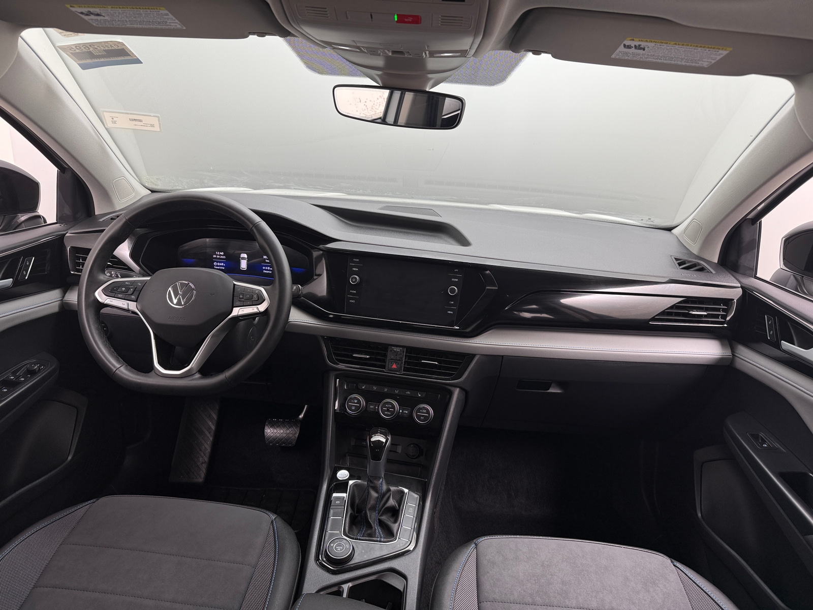 Thumbnail: 2024 Volkswagen Taos - 2