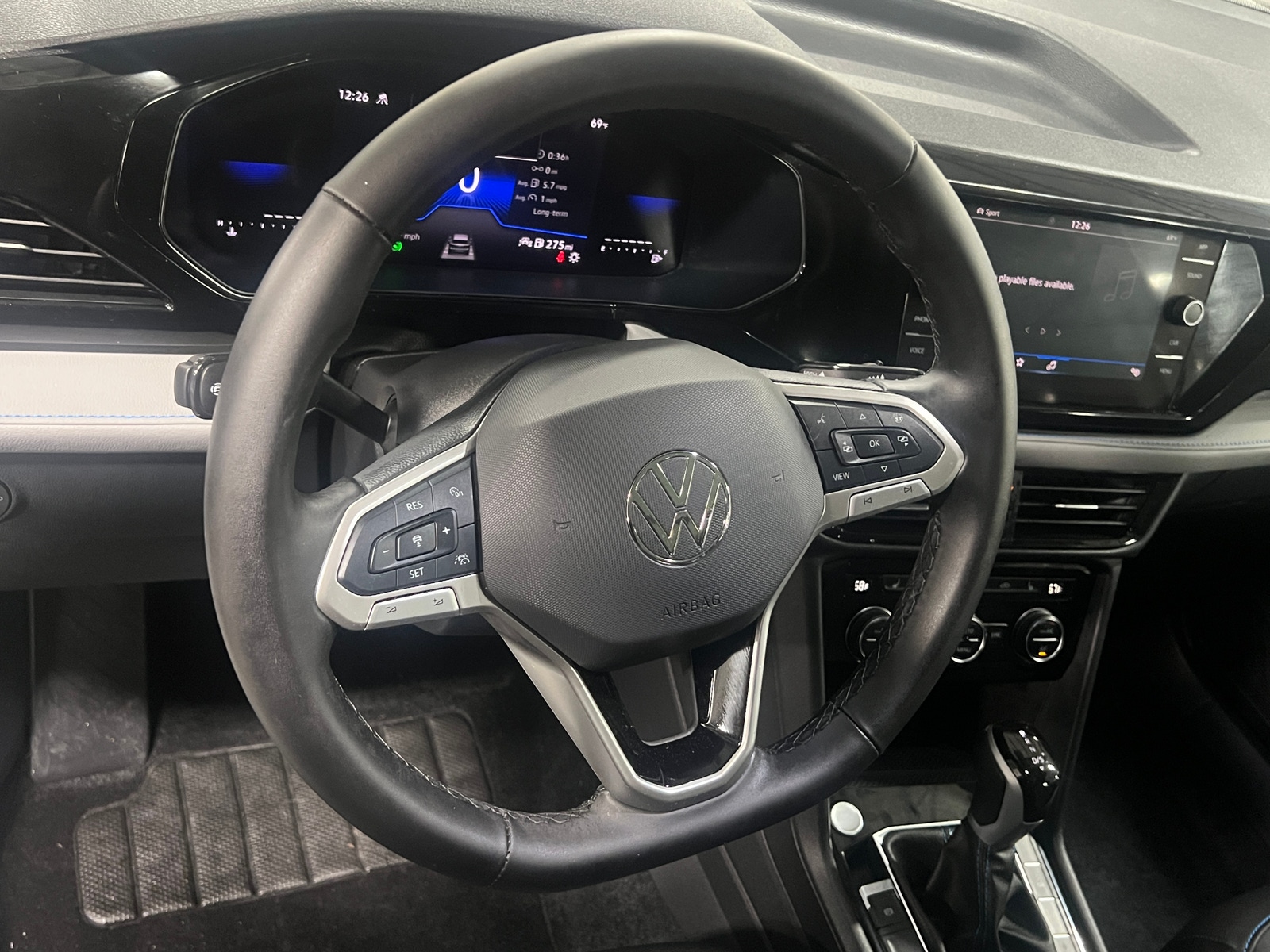 Thumbnail: 2024 Volkswagen Taos - 4