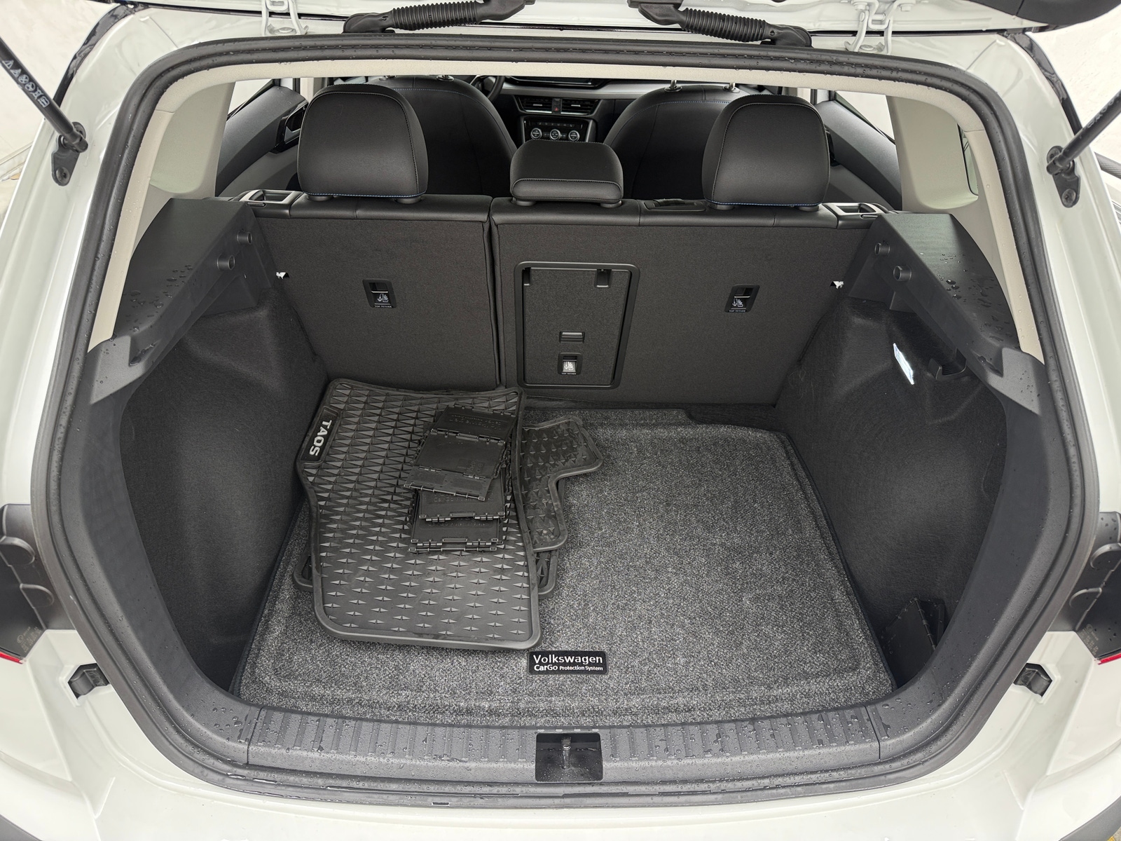 Thumbnail: 2024 Volkswagen Taos - 6