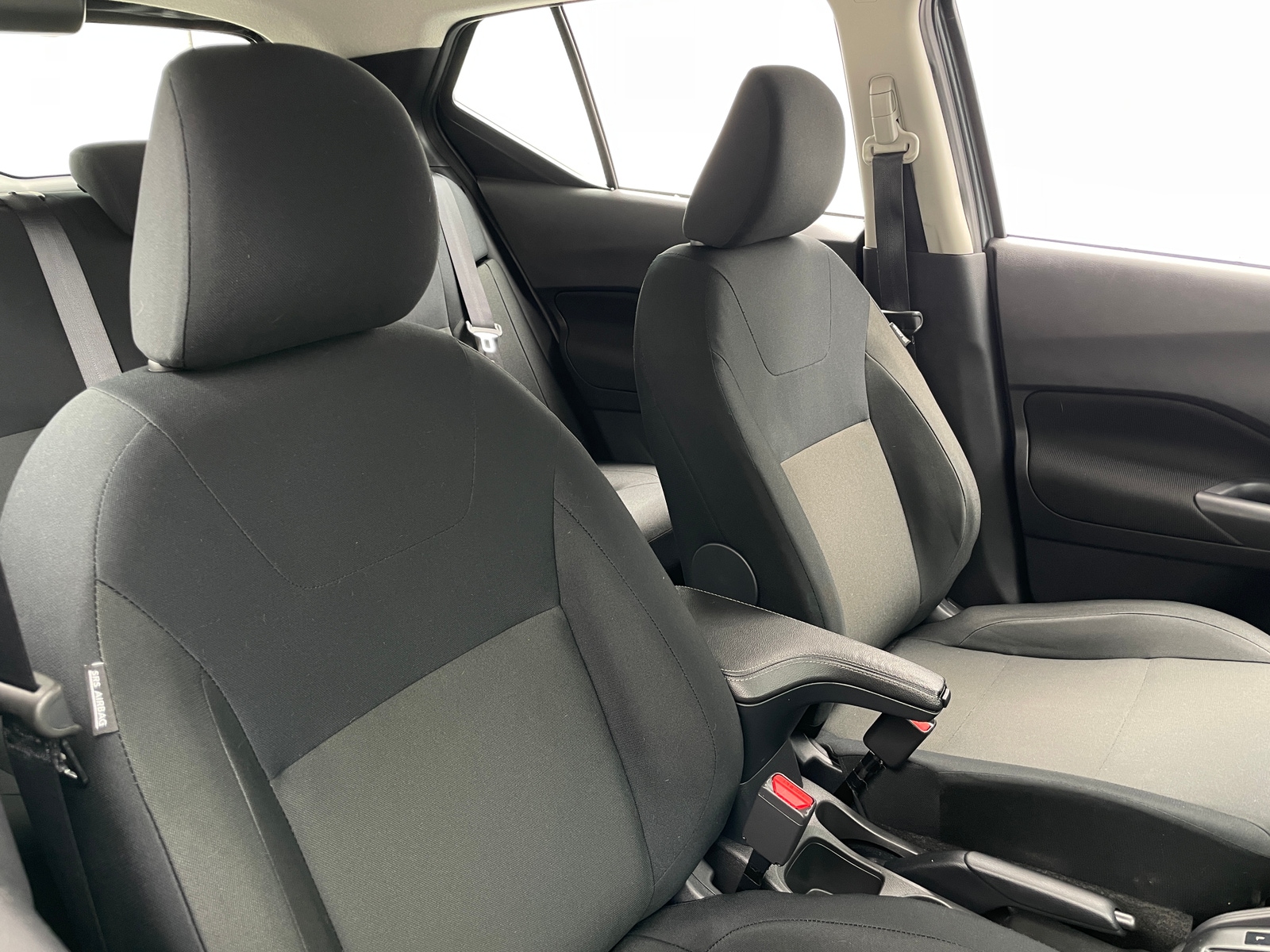Thumbnail: 2024 Nissan Kicks - 2