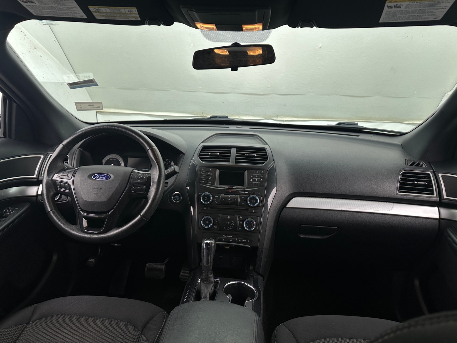 Thumbnail: 2017 Ford Explorer - 3
