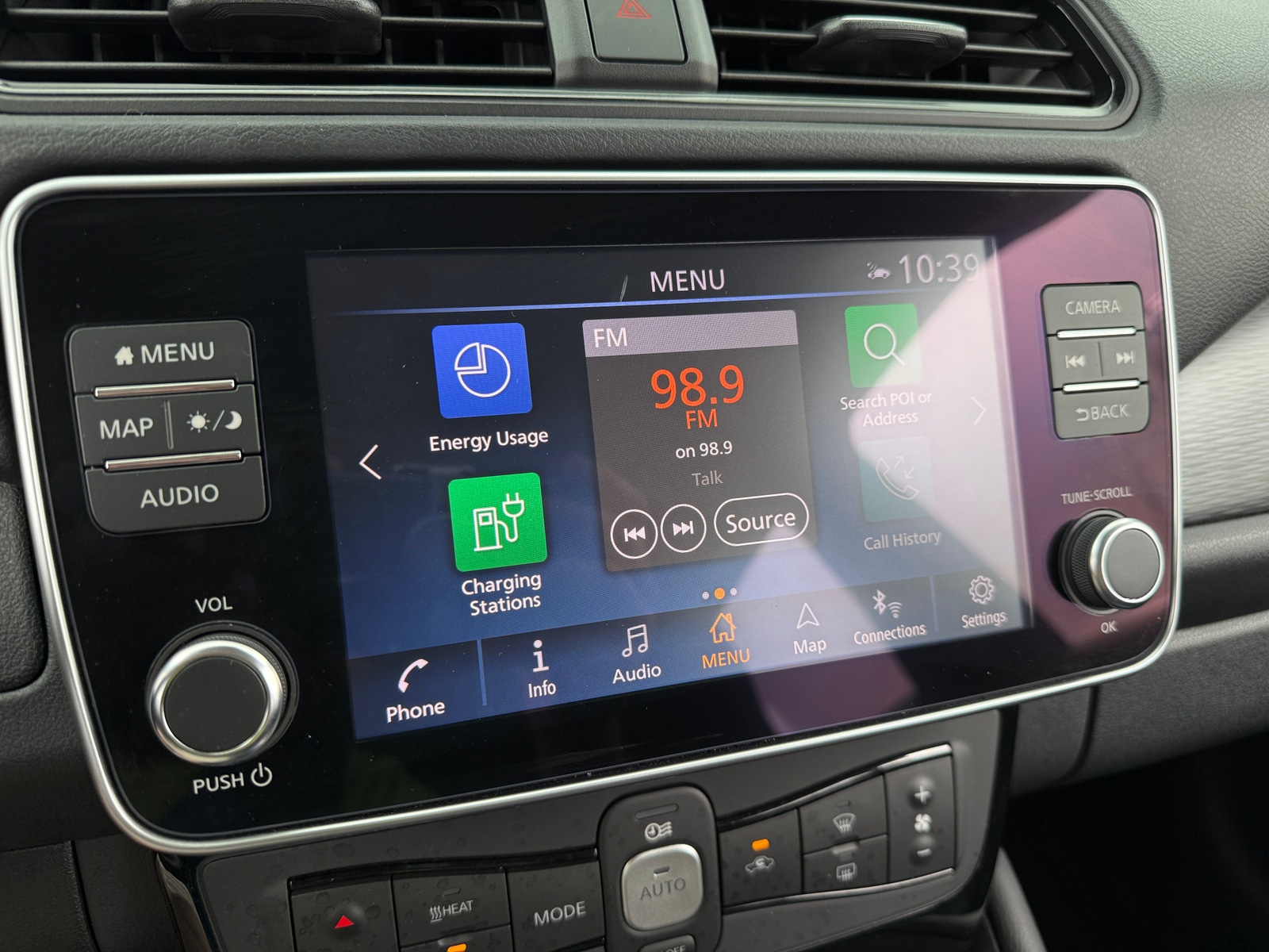 Thumbnail: 2022 Nissan Leaf - 4