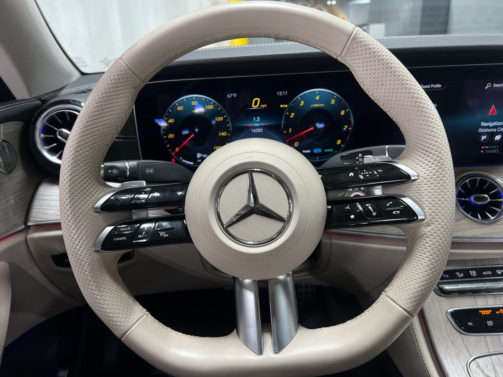 Thumbnail: 2023 Mercedes-Benz E-Class - 3