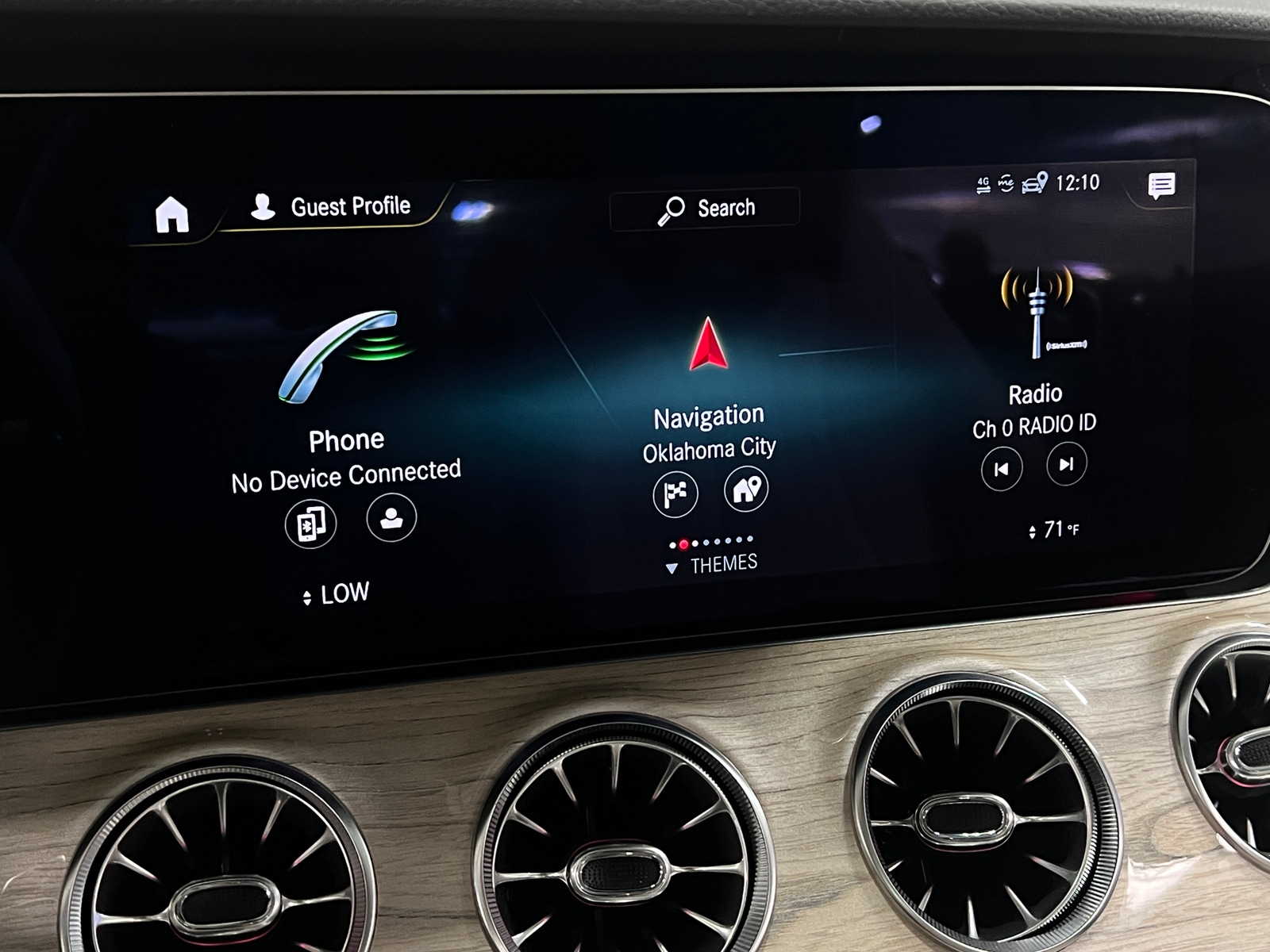 Thumbnail: 2023 Mercedes-Benz E-Class - 2
