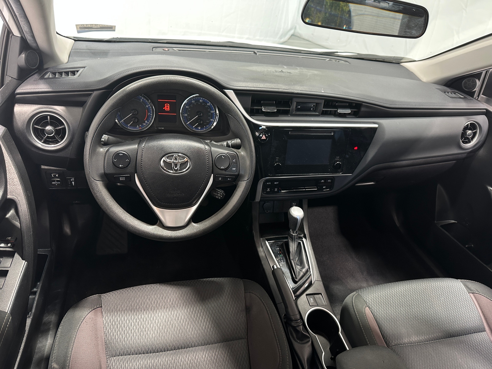 Thumbnail: 2018 Toyota Corolla - 3