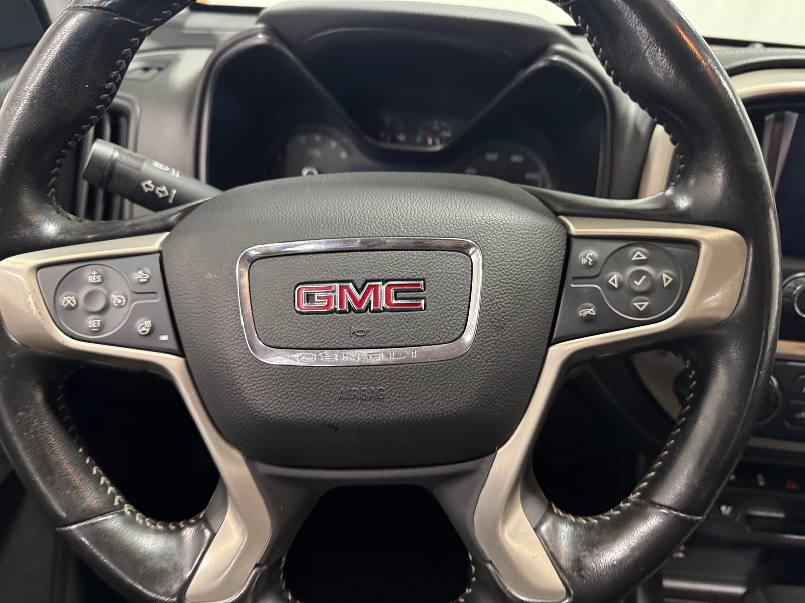 Thumbnail: 2021 GMC Canyon - 4