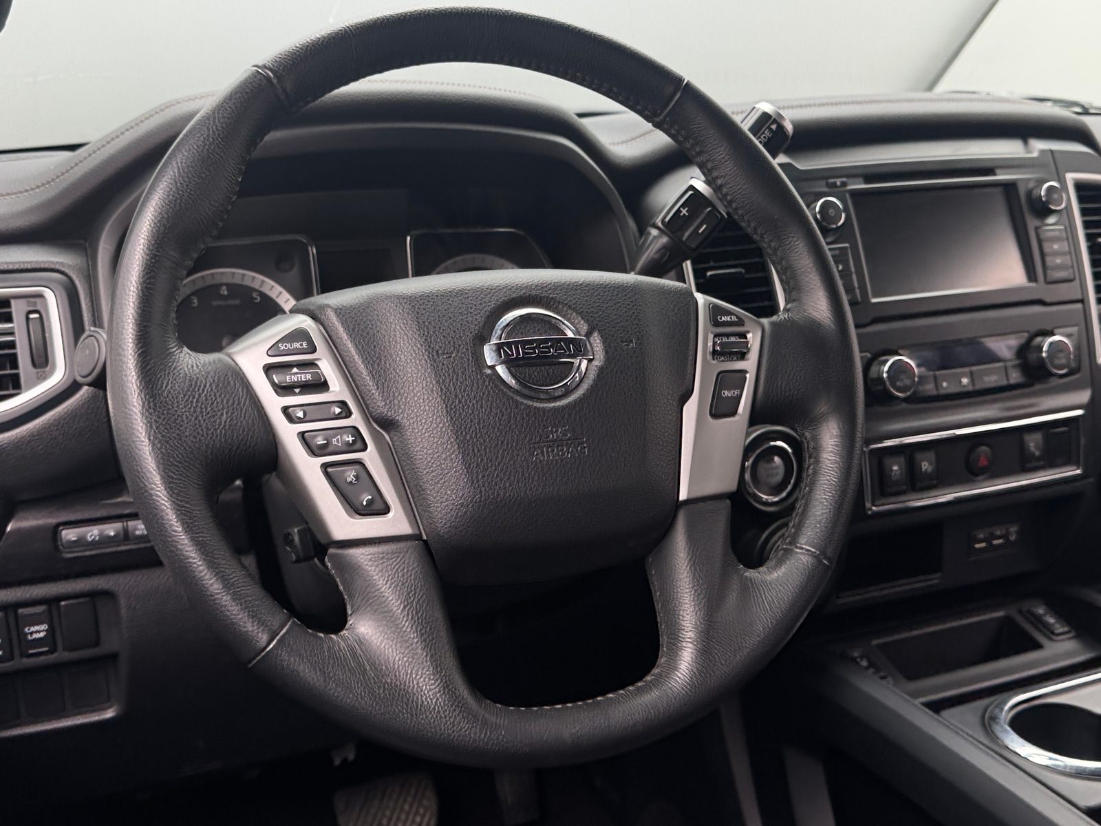 Thumbnail: 2019 Nissan Titan - 4