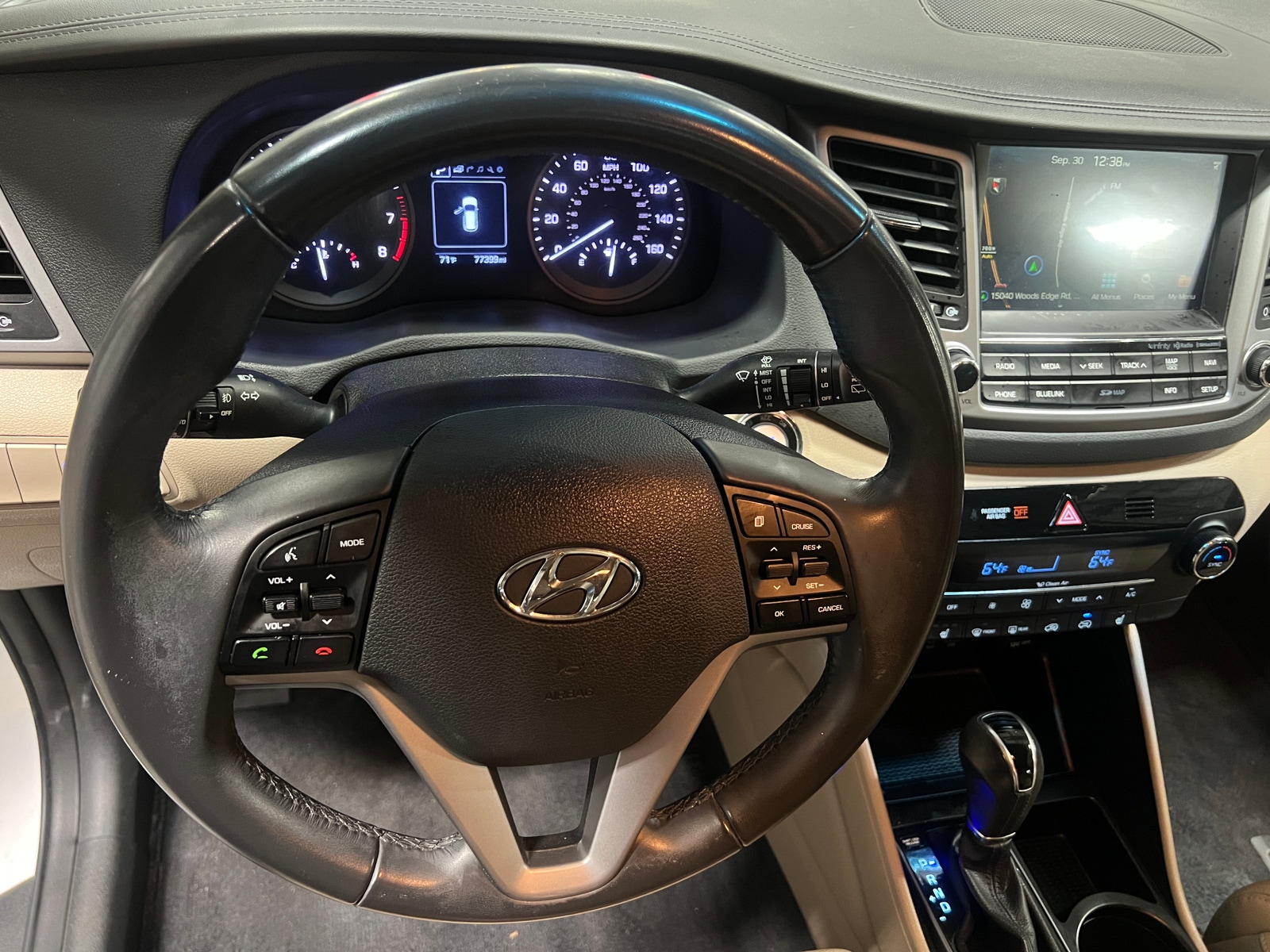 Thumbnail: 2017 Hyundai Tucson - 4