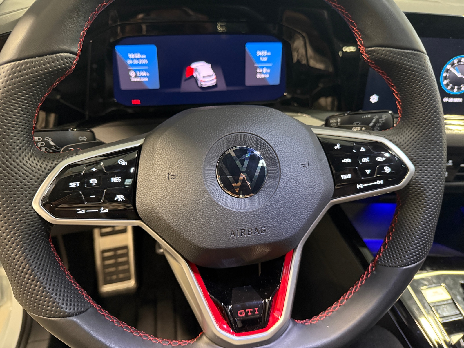Thumbnail: 2023 Volkswagen Golf - 5