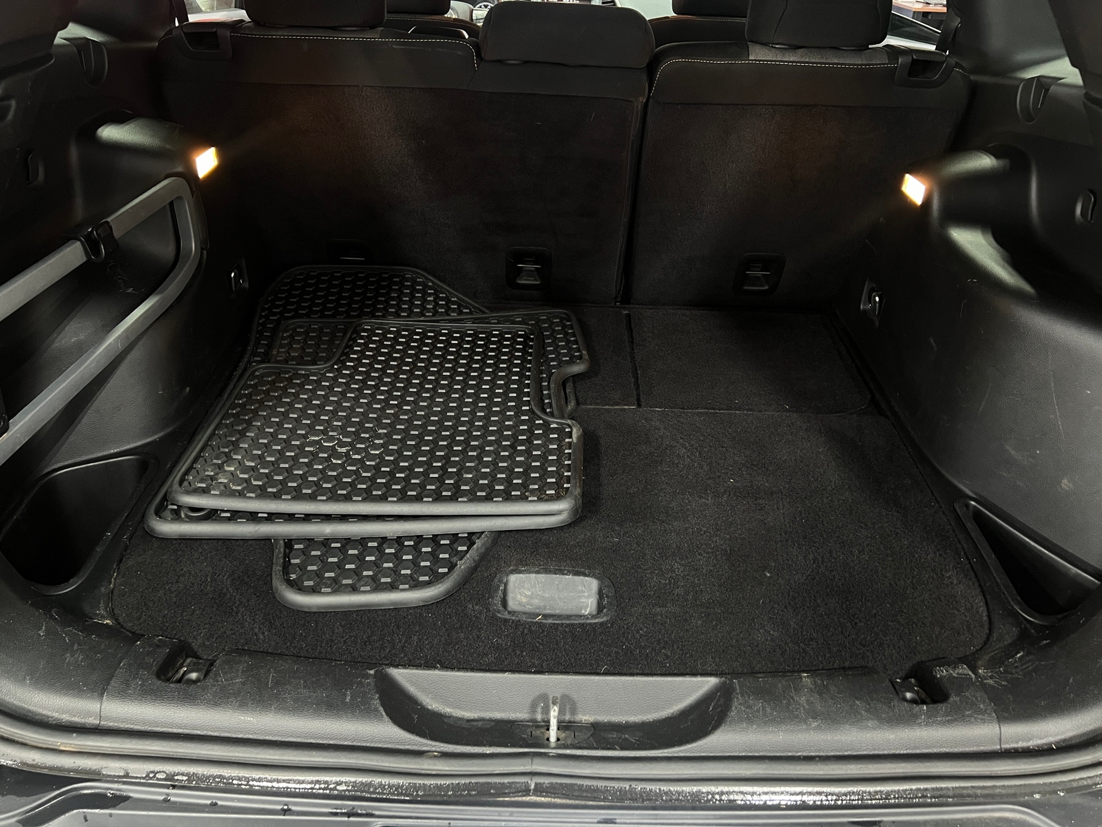 Thumbnail: 2014 Jeep Cherokee - 7