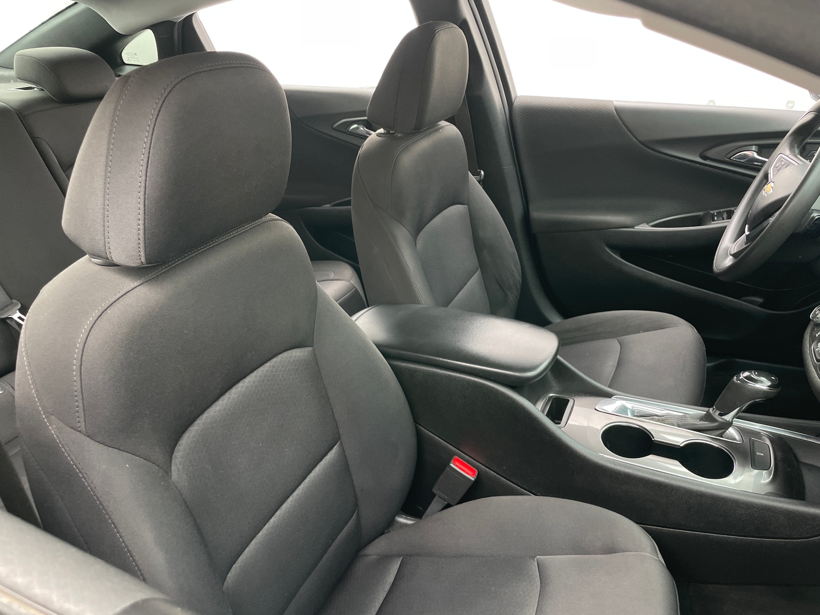 Thumbnail: 2019 Chevrolet Malibu - 2