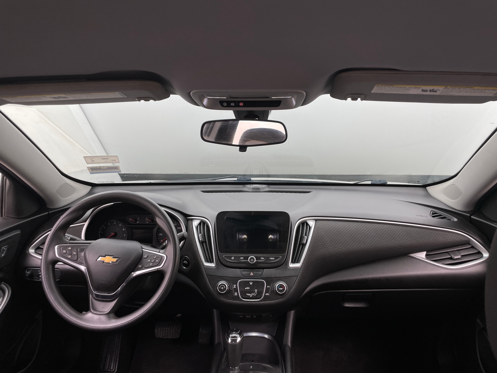 Thumbnail: 2019 Chevrolet Malibu - 3