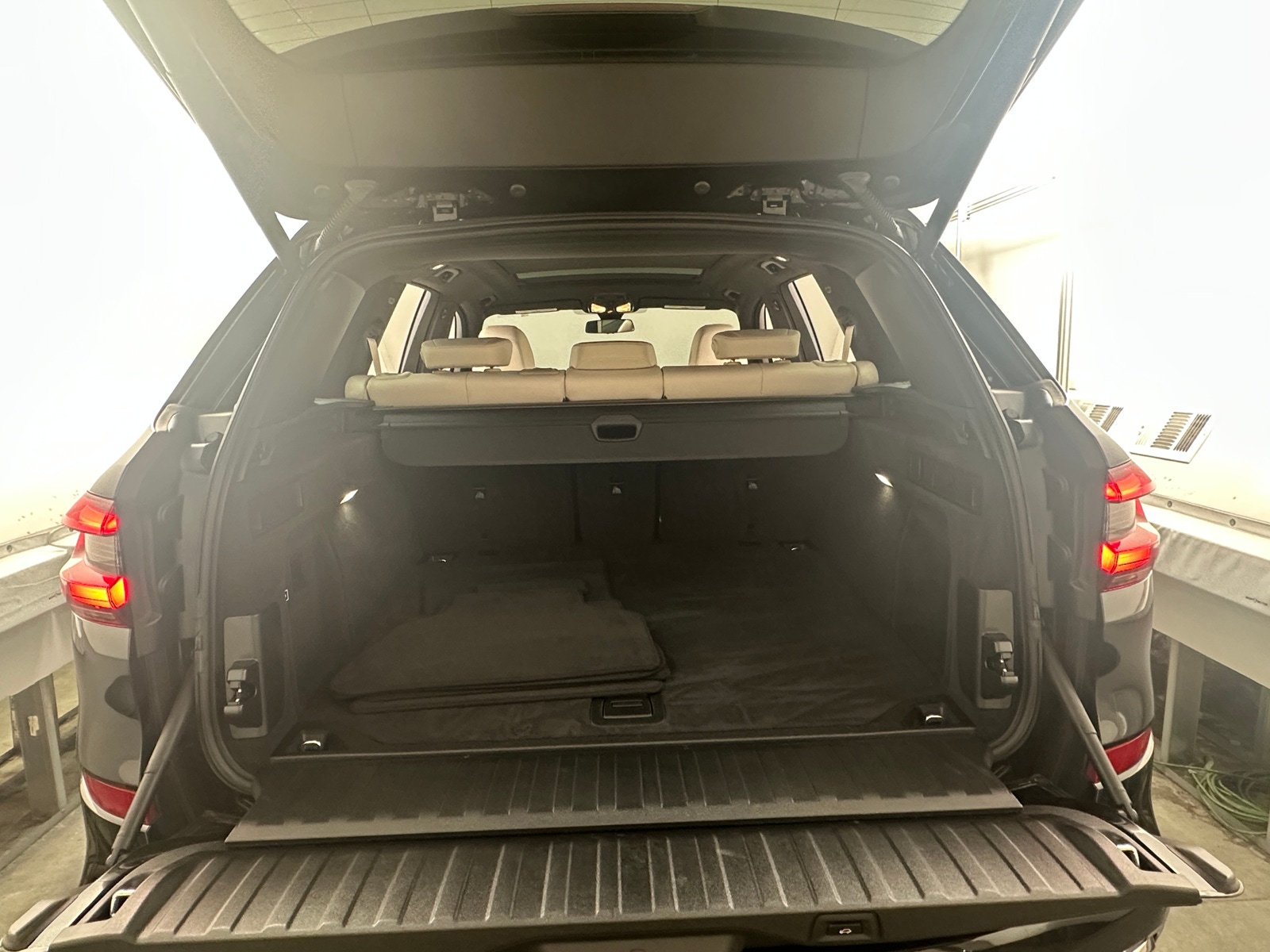 Thumbnail: 2022 BMW X5 - 6