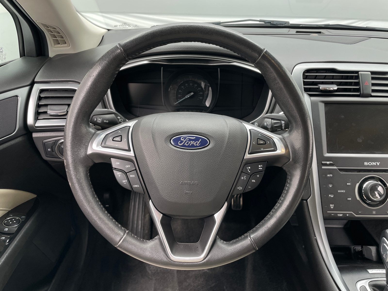 Thumbnail: 2015 Ford Fusion - 5