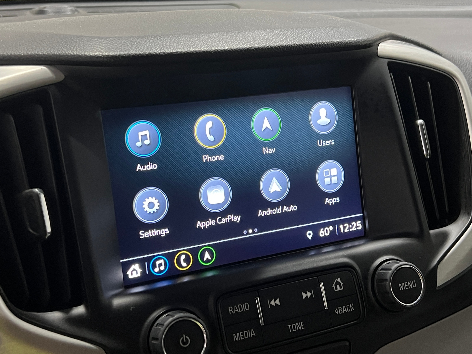 Thumbnail: 2018 GMC Terrain - 4