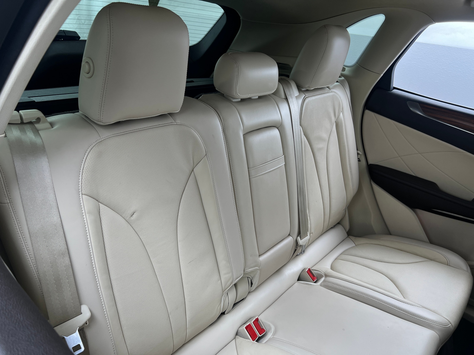Thumbnail: 2015 Lincoln MKC - 5