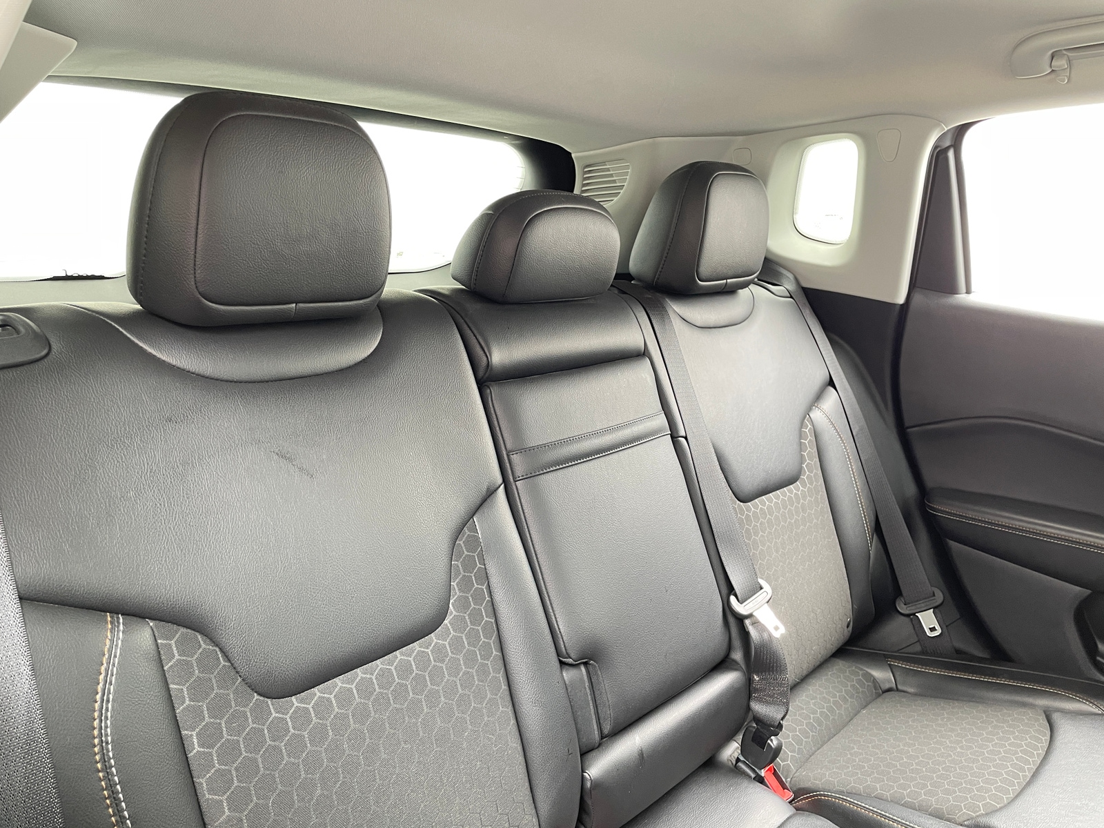 Thumbnail: 2018 Jeep Compass - 6