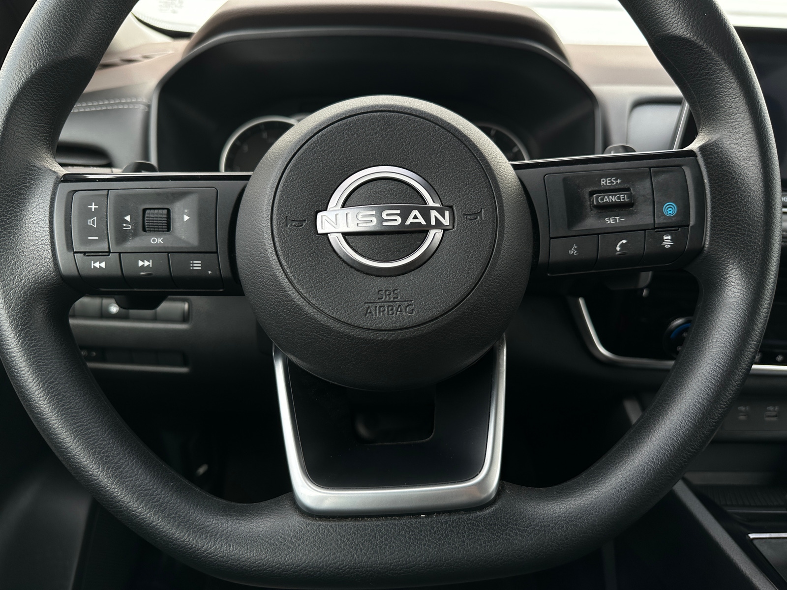 Thumbnail: 2022 Nissan Rogue - 5