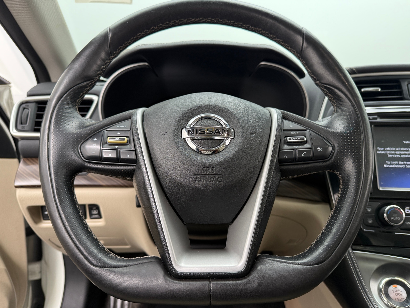 Thumbnail: 2017 Nissan Maxima - 4
