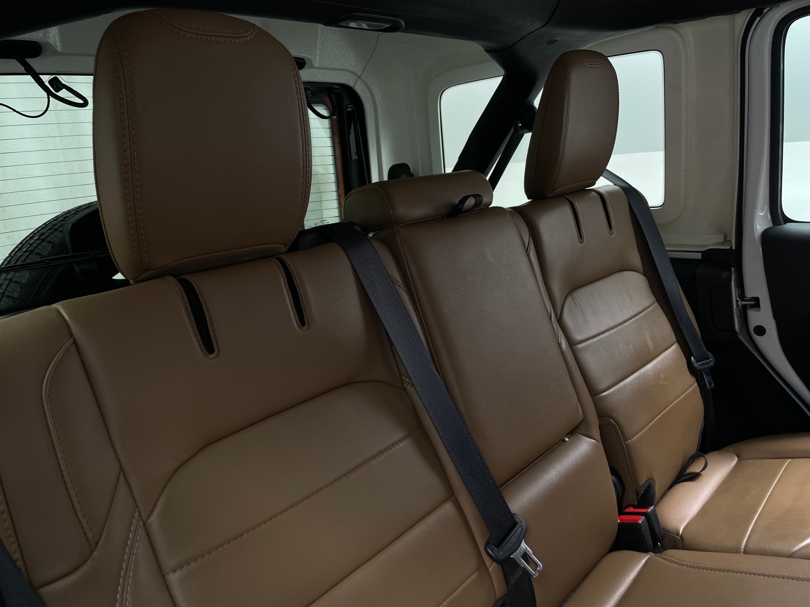 Thumbnail: 2022 Jeep Wrangler - 5