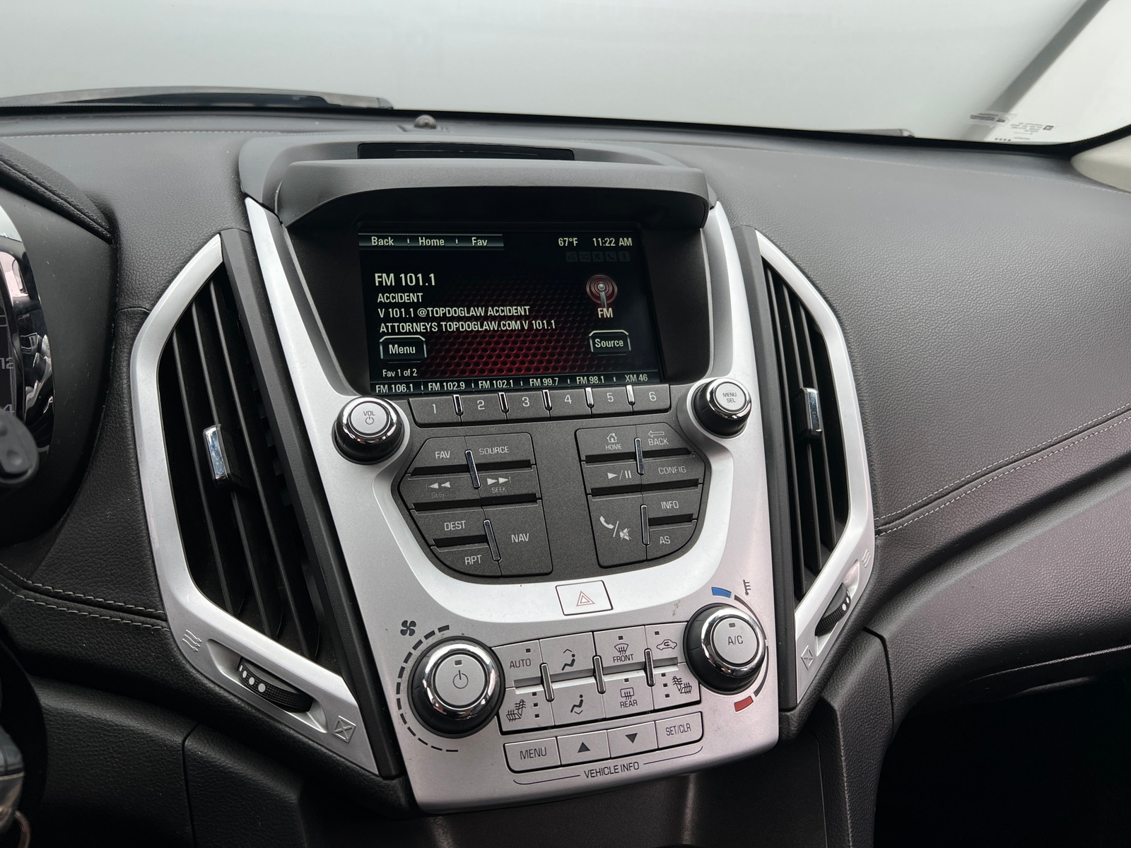 Thumbnail: 2017 GMC Terrain - 3