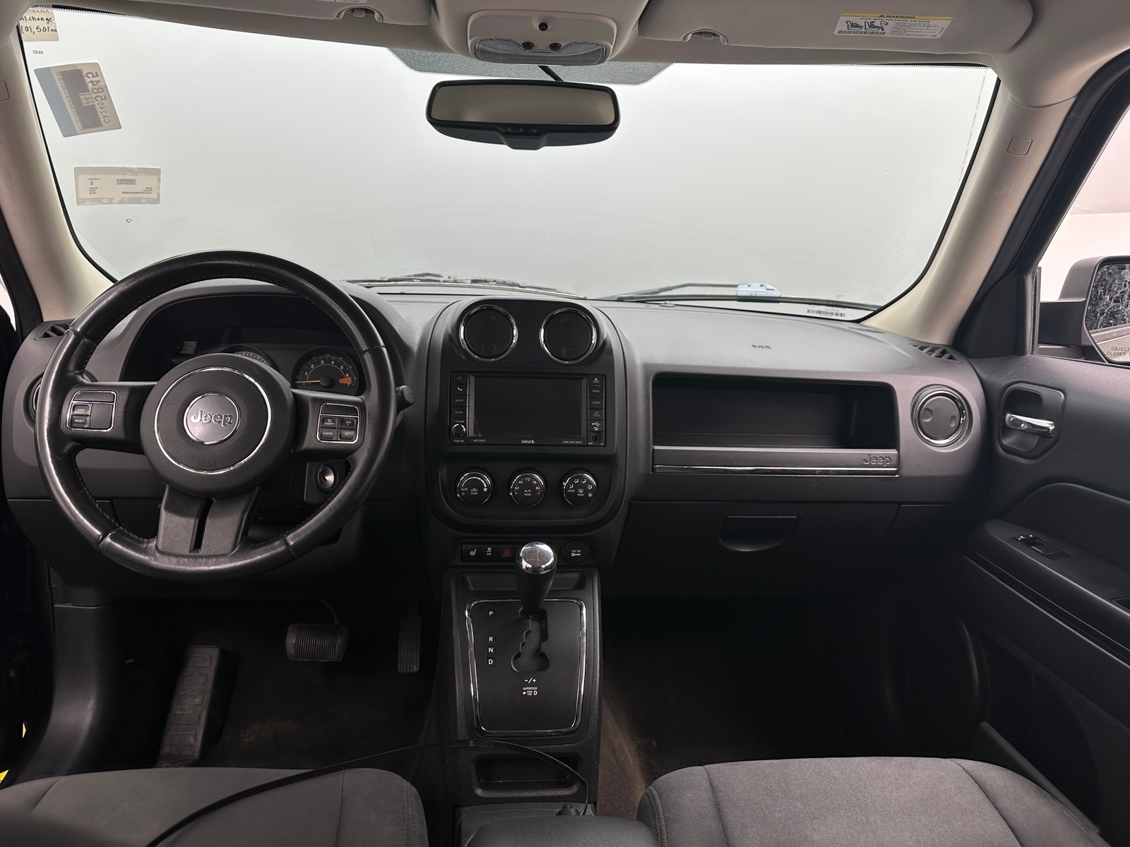 Thumbnail: 2016 Jeep Patriot - 3