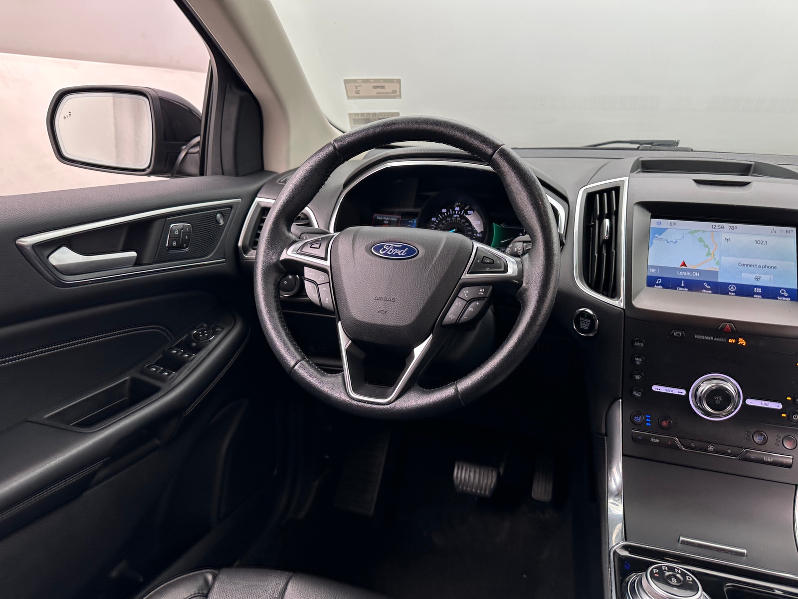 Thumbnail: 2020 Ford Edge - 4
