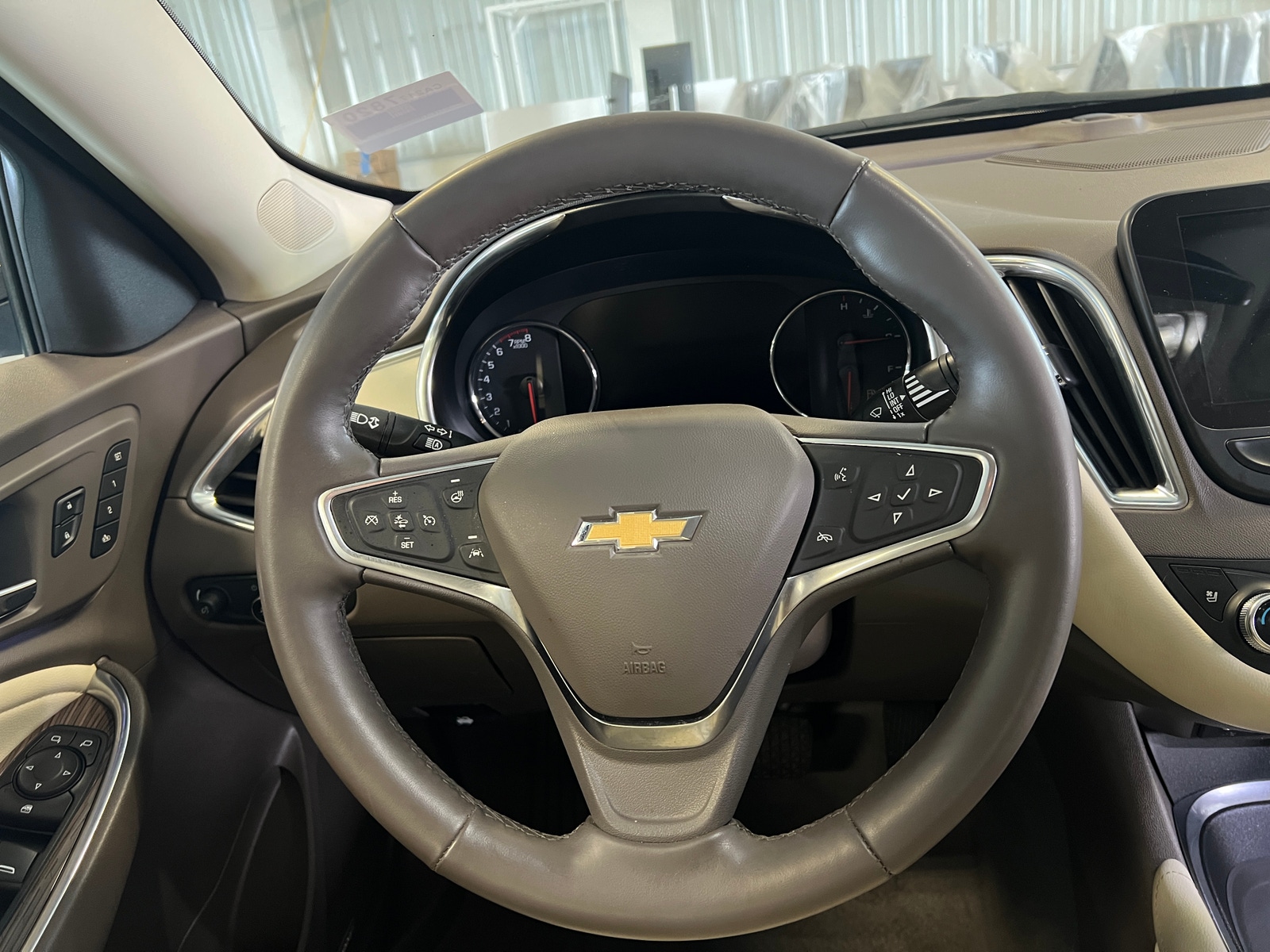 Thumbnail: 2024 Chevrolet Malibu - 4