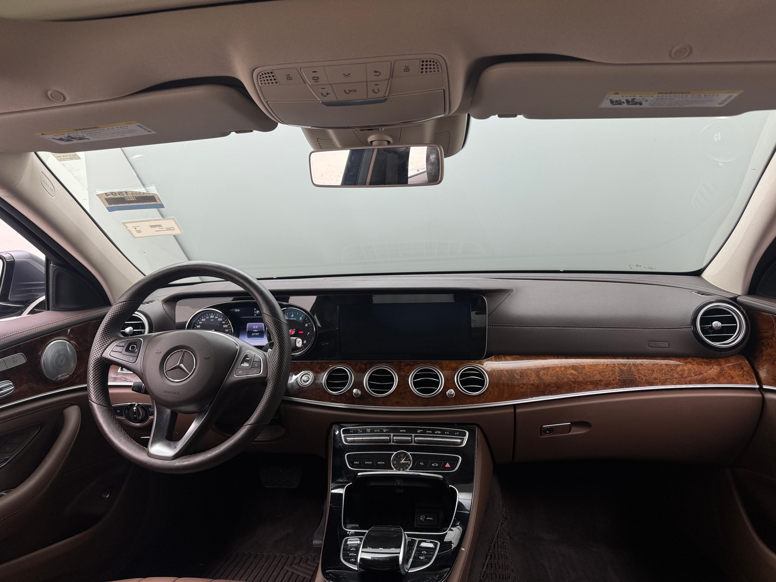 Thumbnail: 2017 Mercedes-Benz E-Class - 2