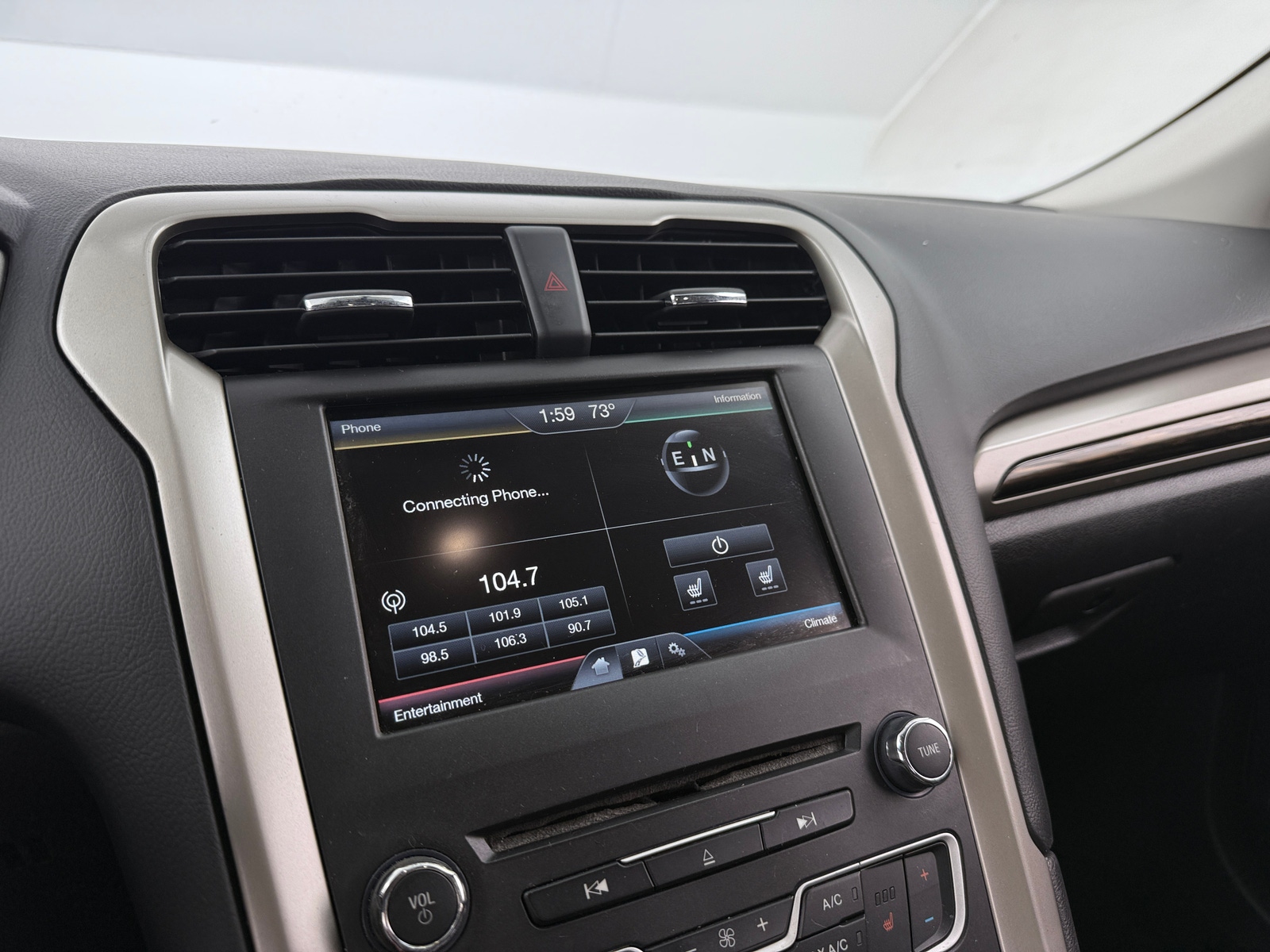 Thumbnail: 2016 Ford Fusion - 3