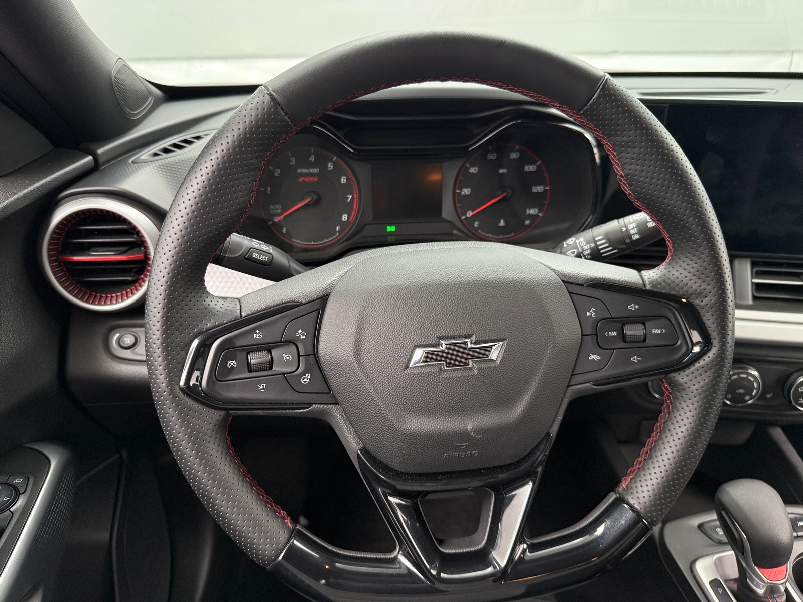 Thumbnail: 2025 Chevrolet Trax - 5