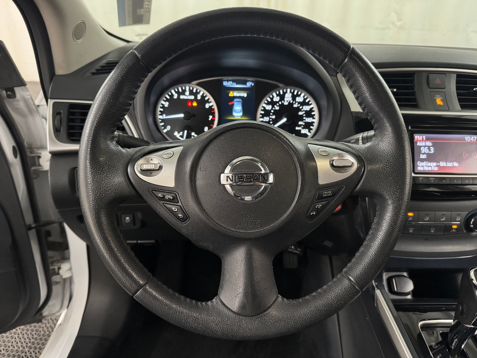 Thumbnail: 2017 Nissan Sentra - 5