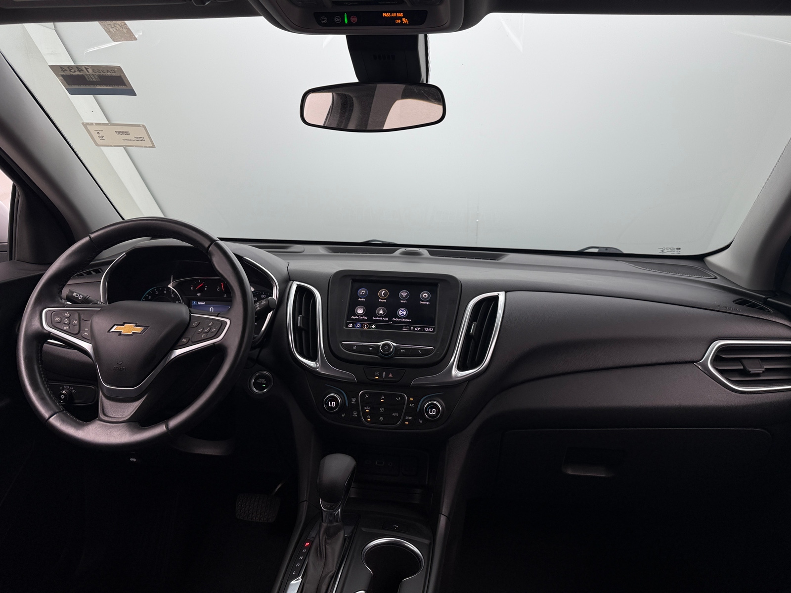 Thumbnail: 2022 Chevrolet Equinox - 3