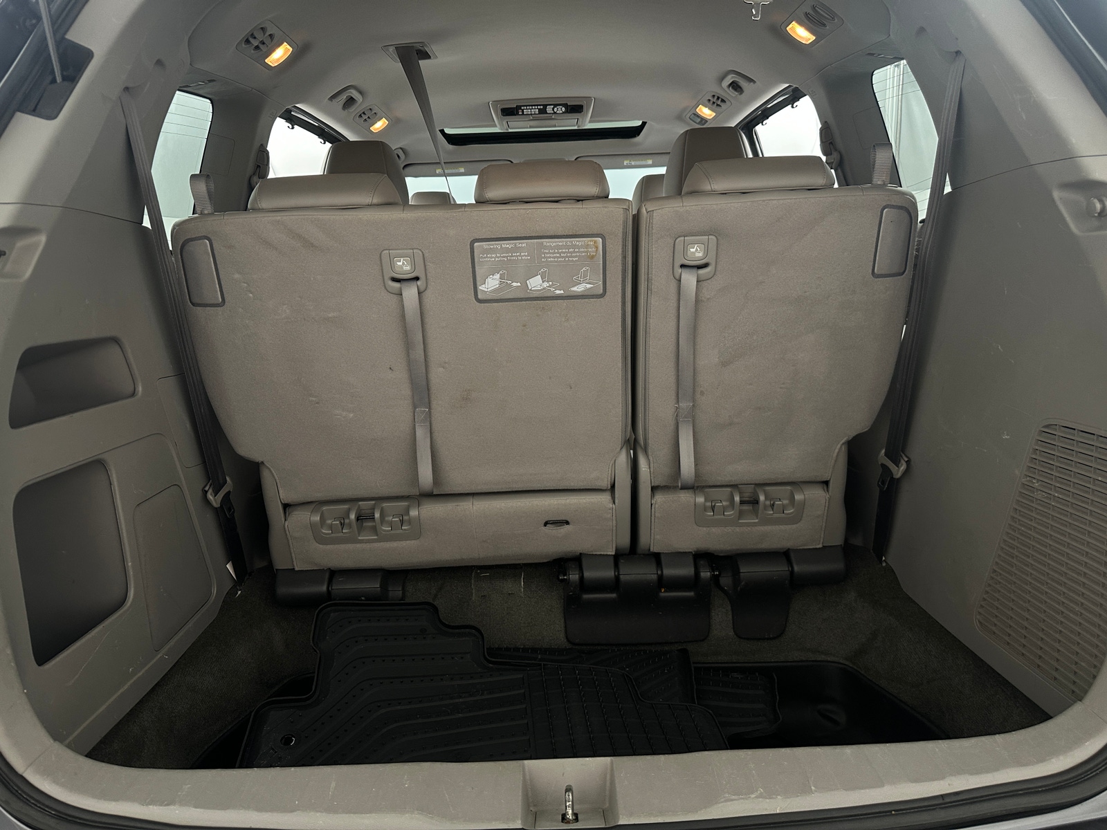 Thumbnail: 2017 Honda Odyssey - 6