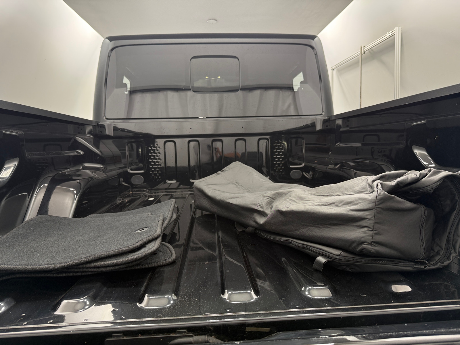 Thumbnail: 2022 Jeep Gladiator - 7